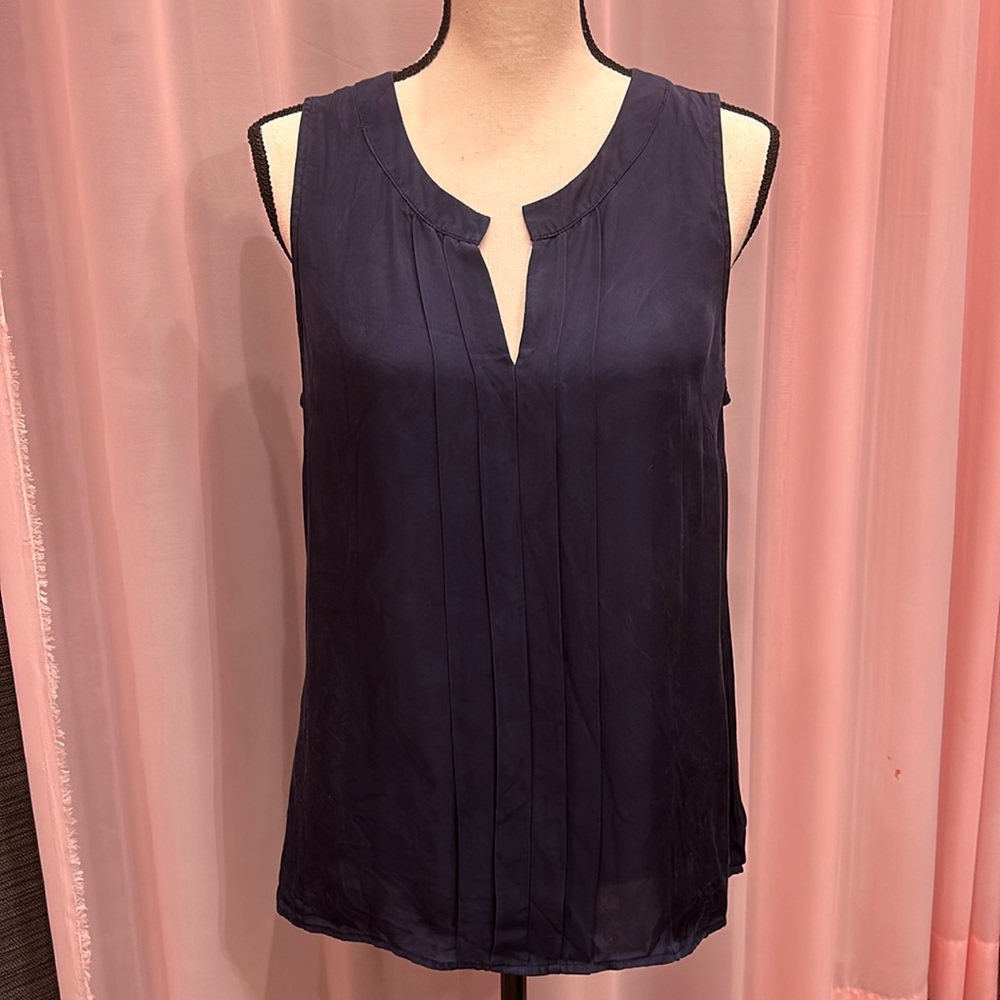 Cynthia Rowley 100% silk navy sleeveless blouse top women size M